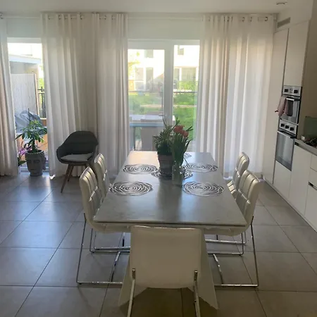 Private In Shared House