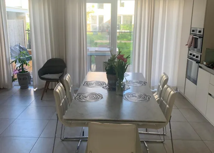 Private In Shared House